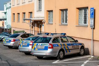 Slavného herce z Kameňáku milovalo celé Česko. Ten v 70 letech přiznává, že sotva vyjde s důchodem